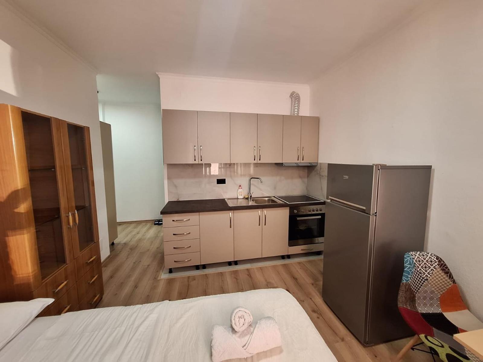 Albania Cozy & Affordable Near Center Appartement
